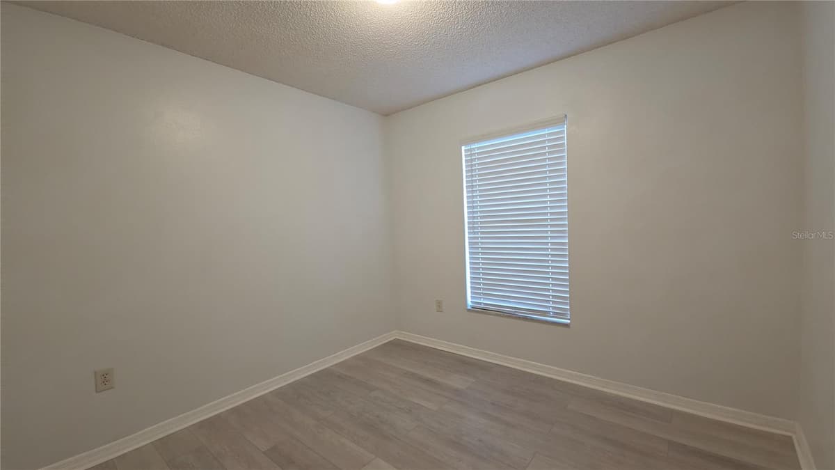 652 MINNESOTA AVENUE — photo 15 of 22