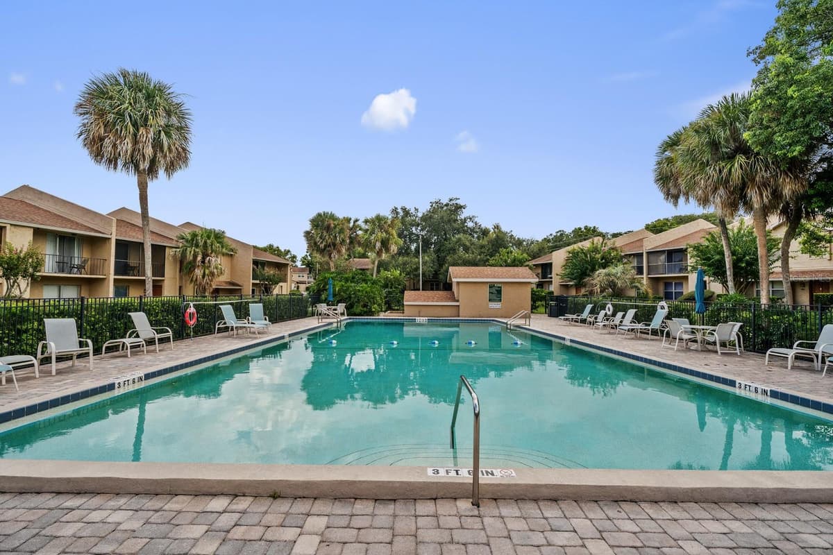 856 PARK LAKE CIRCLE — photo 4 of 36