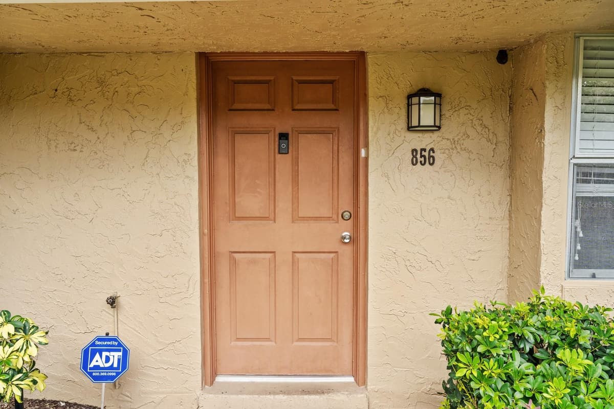 856 PARK LAKE CIRCLE — photo 5 of 36