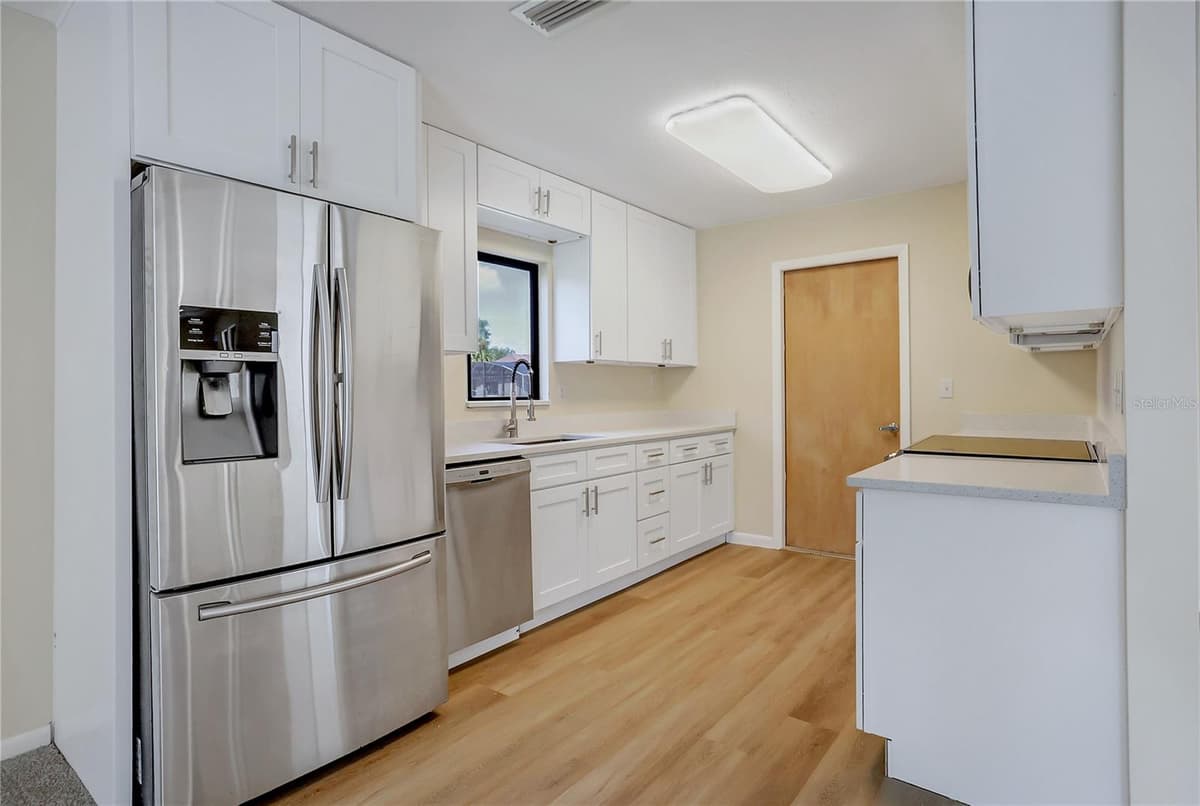 3020 DIVISION STREET — photo 16 of 25