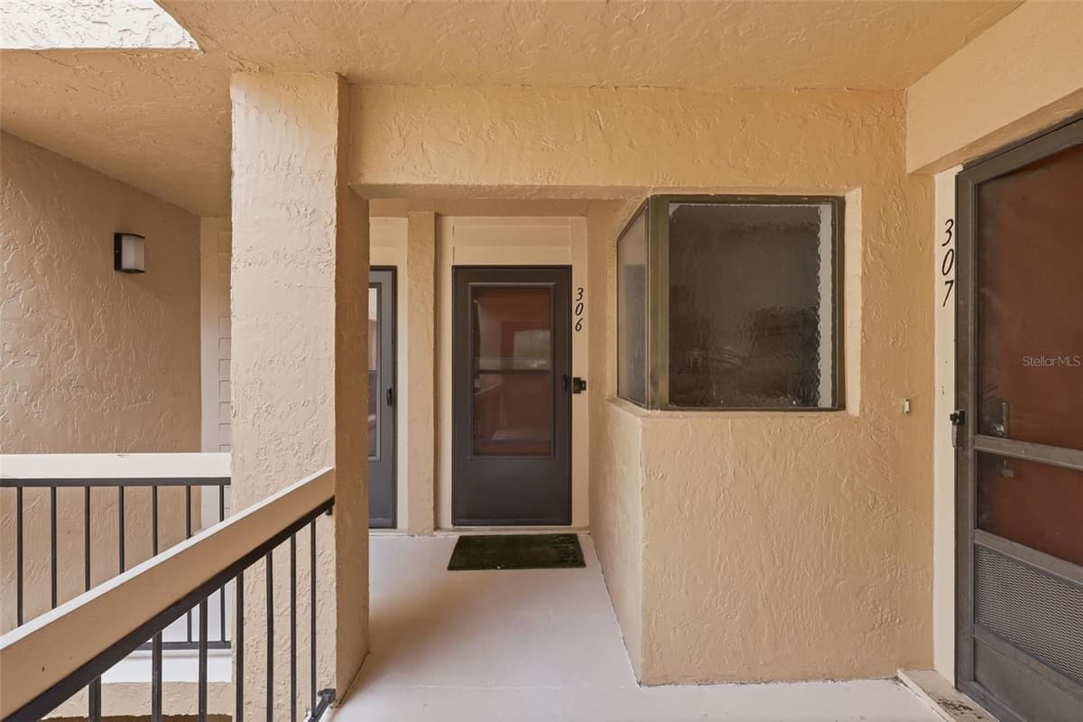 630 CRANES WAY — photo 9 of 30