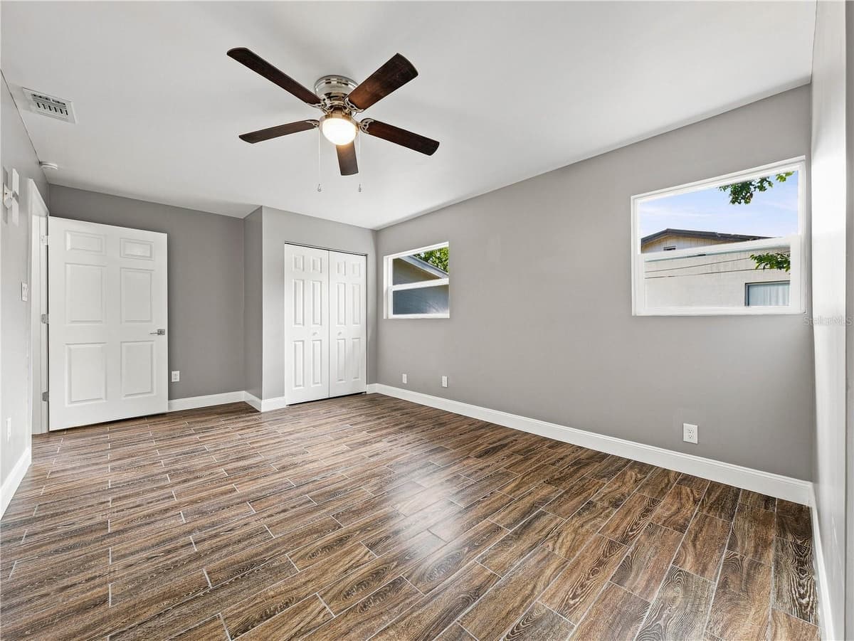 629 CEDAR PARK DRIVE — photo 19 of 33