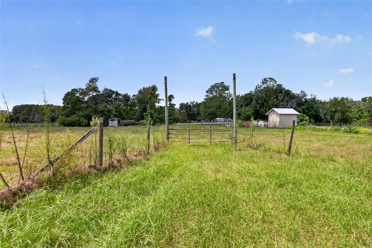 13831 CARTER ISLAND ROAD — photo 6 of 24