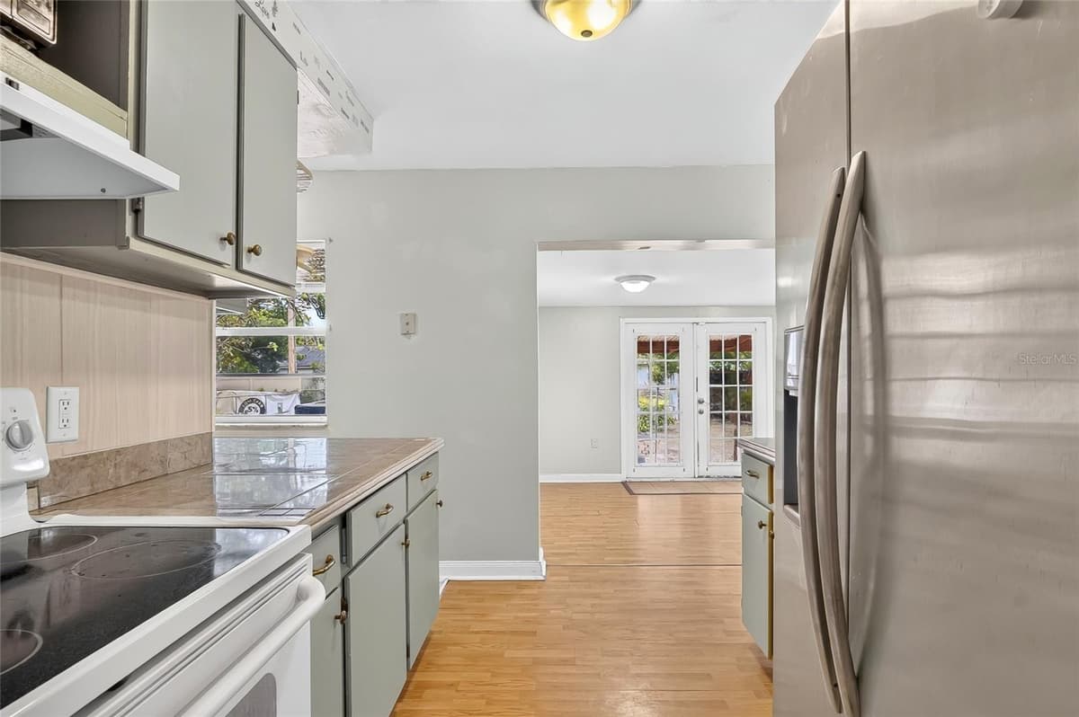 1019 PIONEER DRIVE — photo 13 of 41