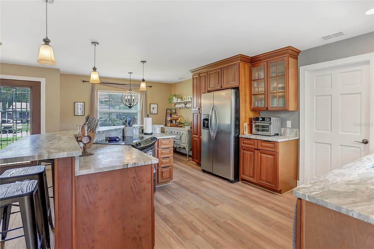 5334 LANYARD COURT — photo 5 of 35