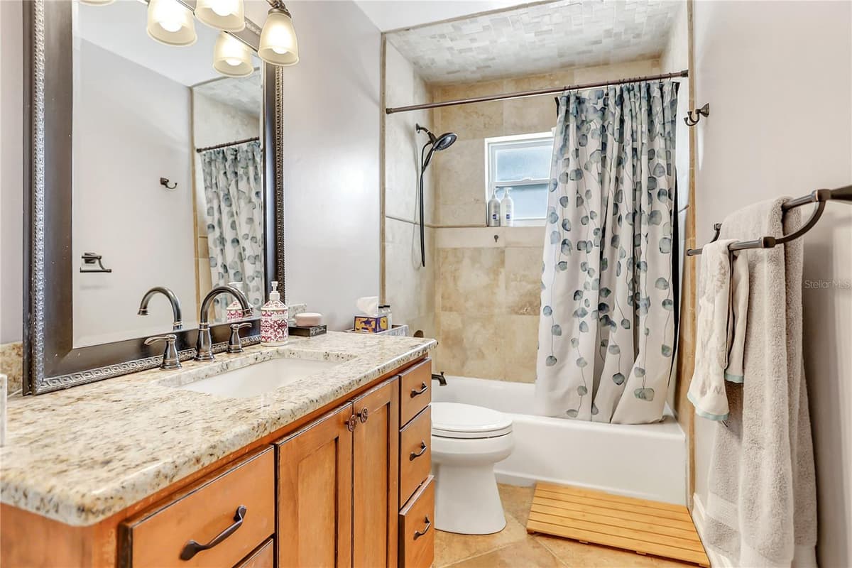 5334 LANYARD COURT — photo 20 of 35