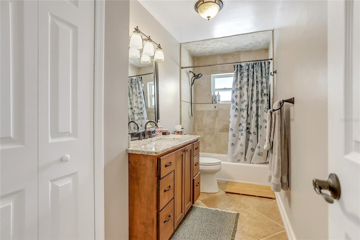 5334 LANYARD COURT — photo 19 of 35
