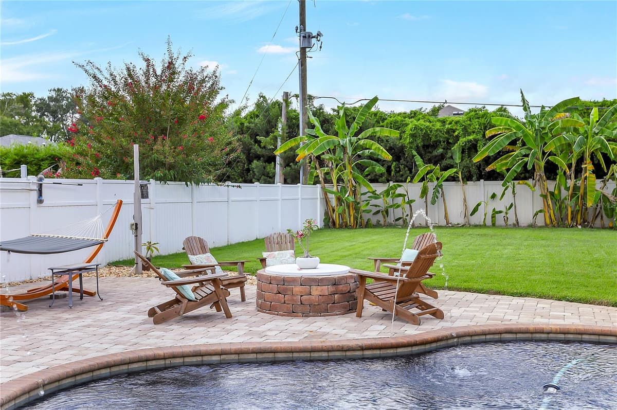5334 LANYARD COURT — photo 29 of 35