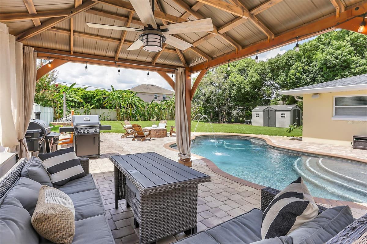 5334 LANYARD COURT — photo 25 of 35
