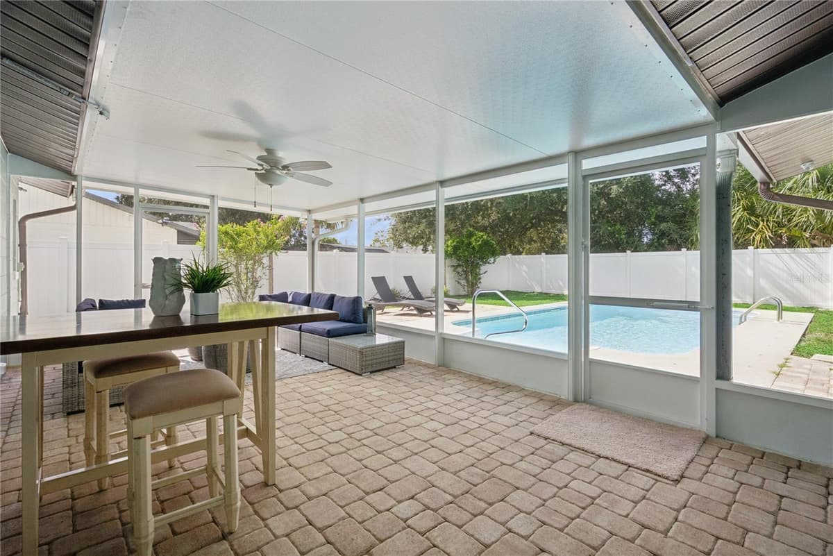 3020 NICHOLSON DRIVE — photo 35 of 55