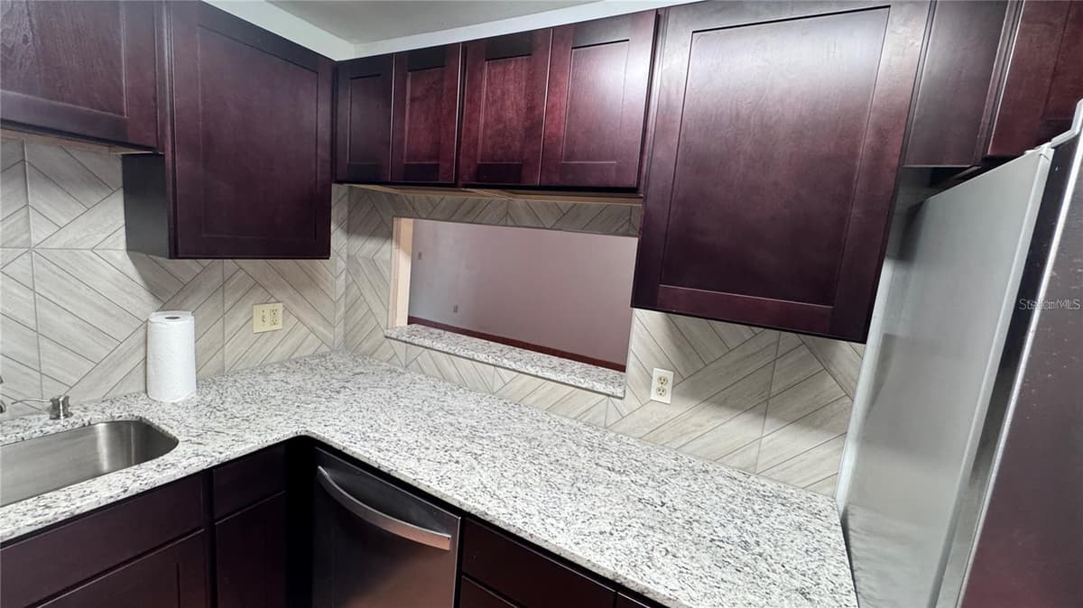 2657 EXUMA WAY — photo 7 of 25
