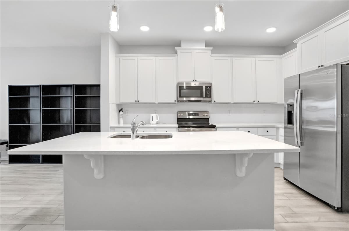 4835 JACKSTAFF WAY — photo 6 of 37