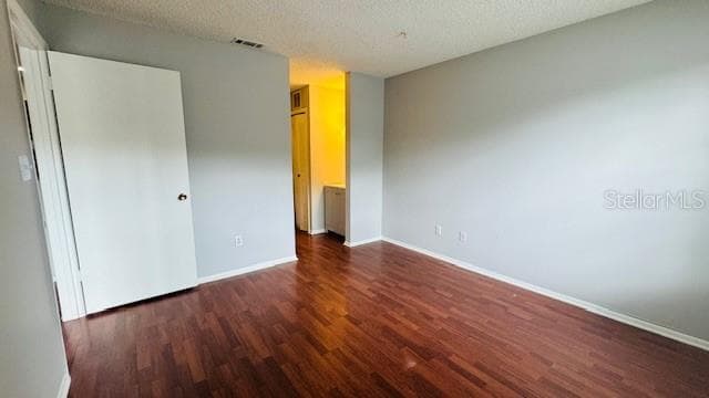 241 AFTON SQUARE — photo 12 of 21