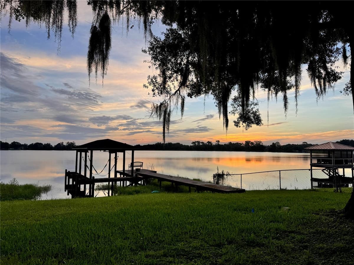 2510 CYPRESS GARDENS BOULEVARD — photo 8 of 89