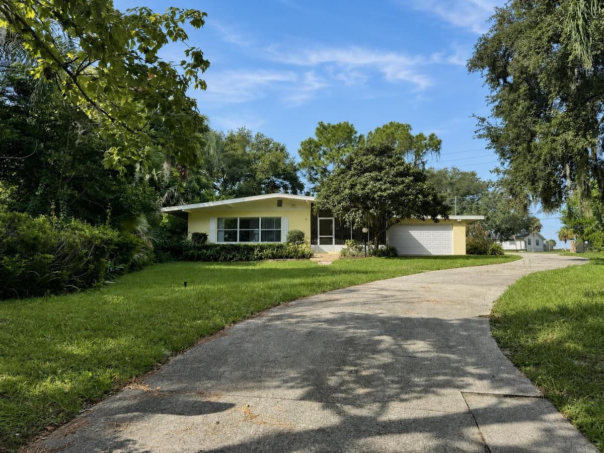 2510 CYPRESS GARDENS BOULEVARD — photo 3 of 89