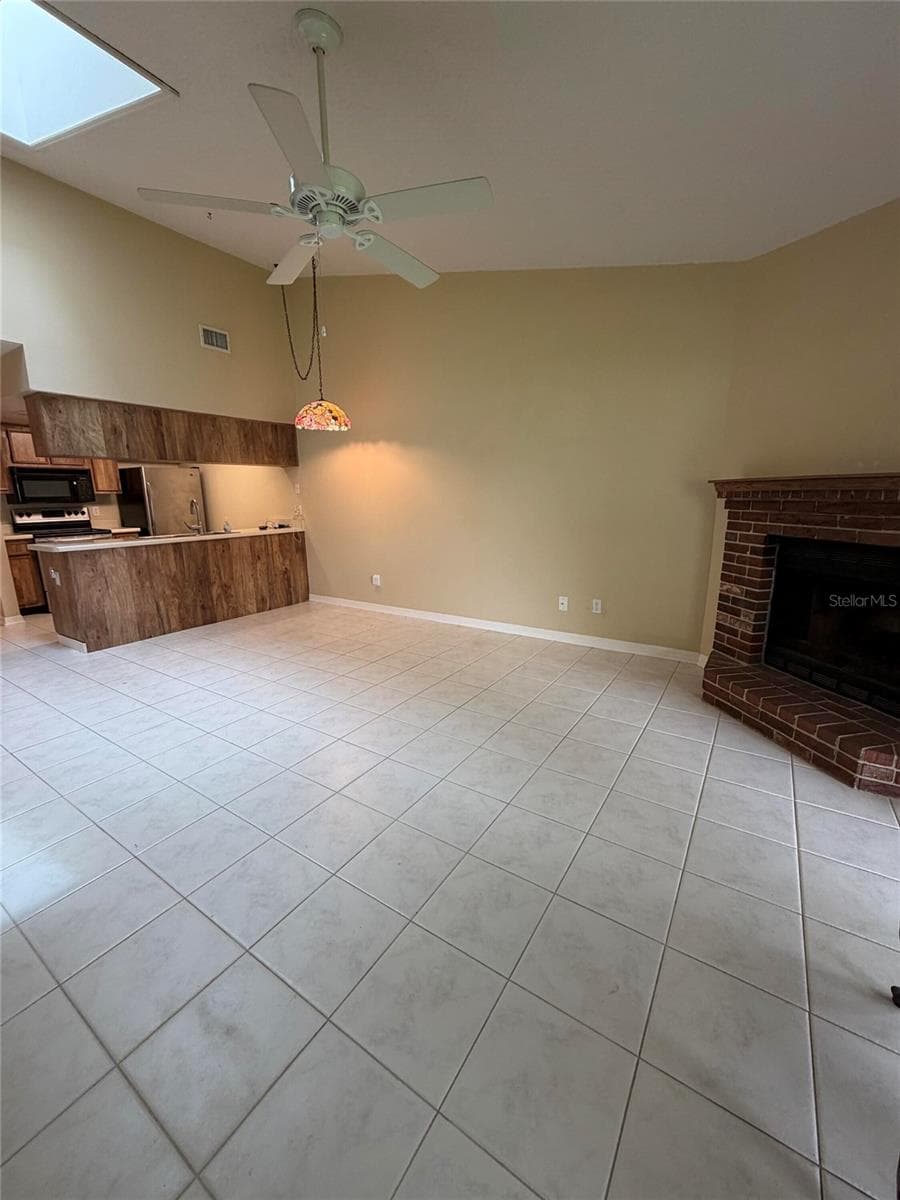 5108 LAZY OAKS DRIVE — photo 8 of 30