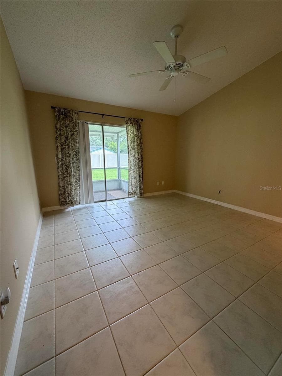 5108 LAZY OAKS DRIVE — photo 22 of 30