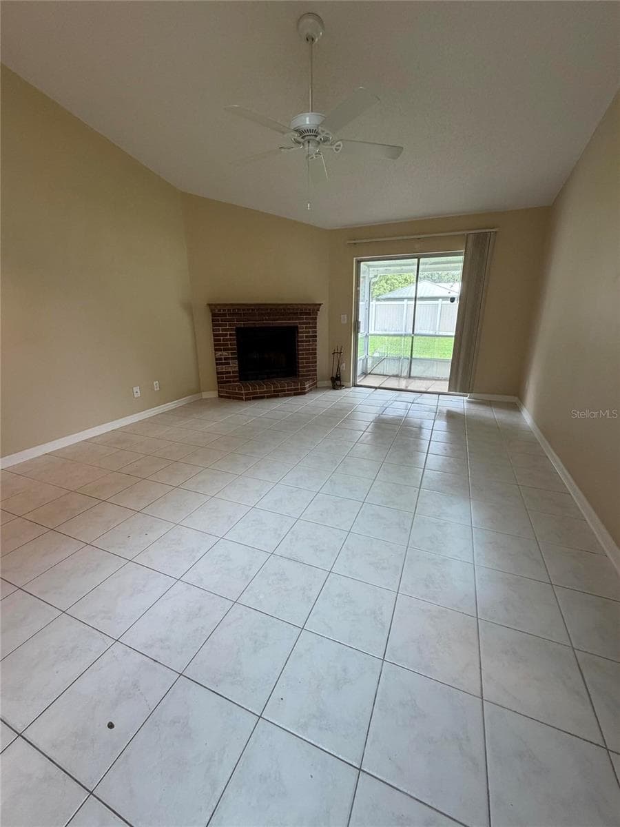 5108 LAZY OAKS DRIVE — photo 10 of 30