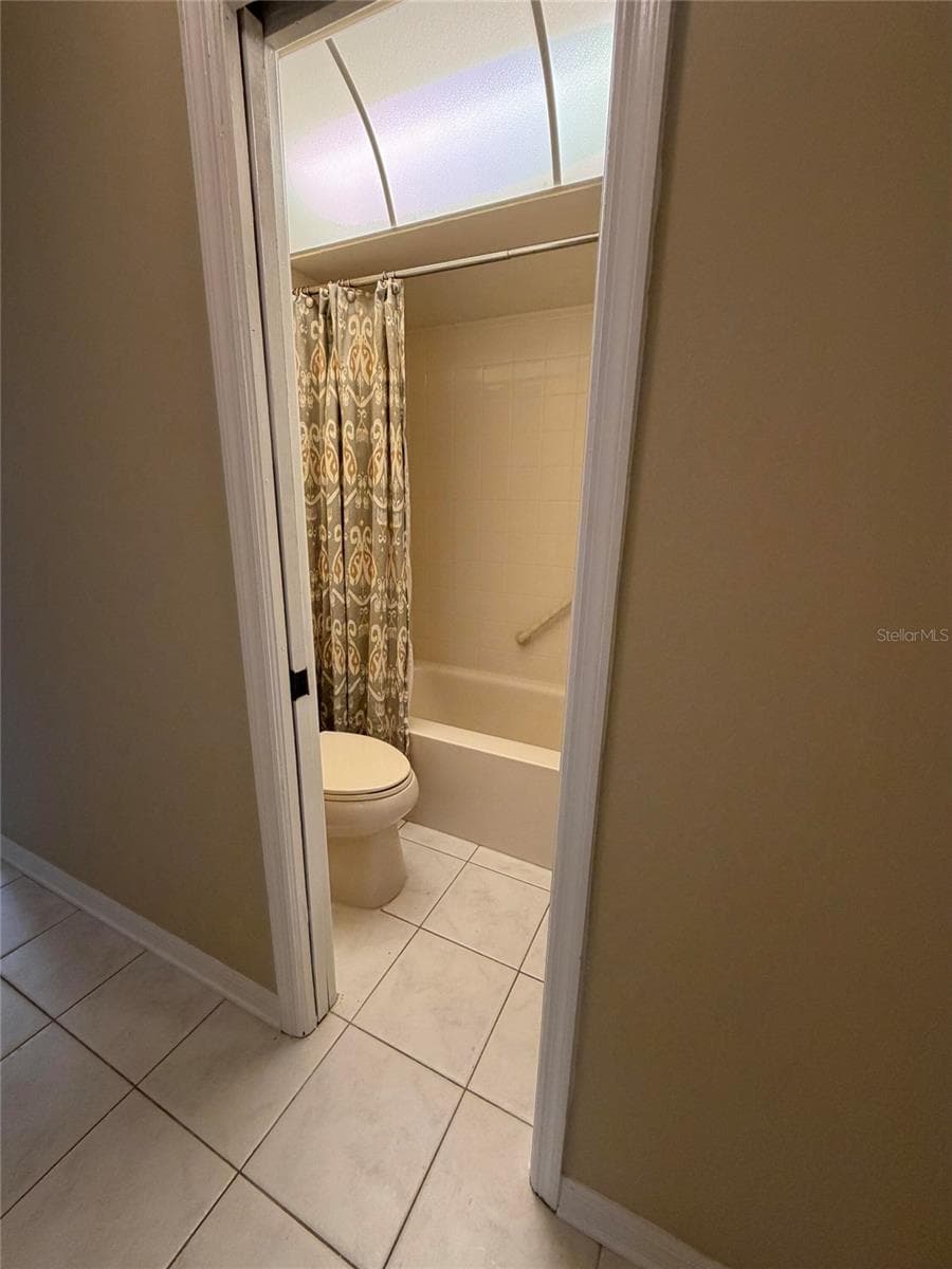 5108 LAZY OAKS DRIVE — photo 15 of 30