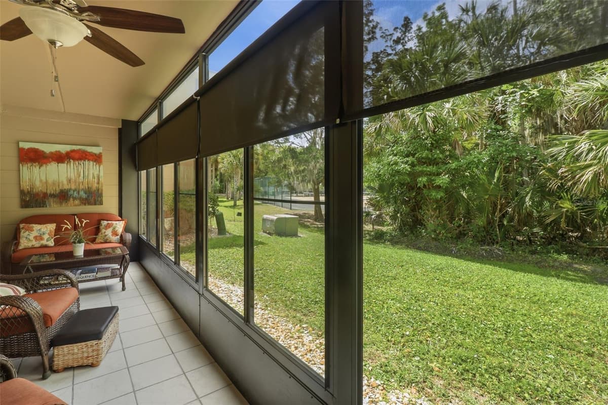 130 JASMINE WOODS COURT — photo 15 of 27