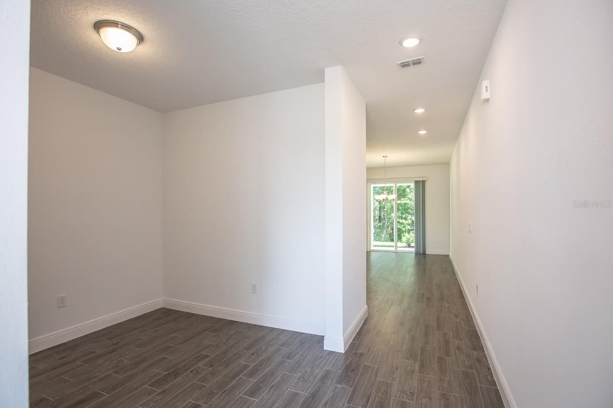 1431 BROAD WING LANE — photo 2 of 26