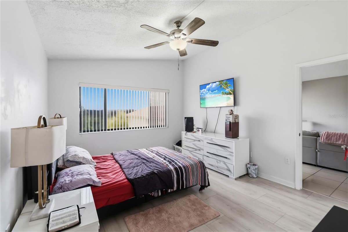 1064 LOTUS PARKWAY — photo 13 of 28