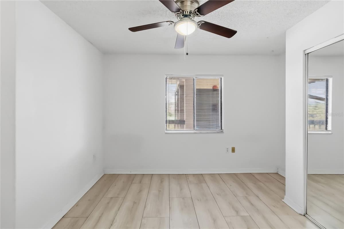 1064 LOTUS PARKWAY — photo 21 of 28