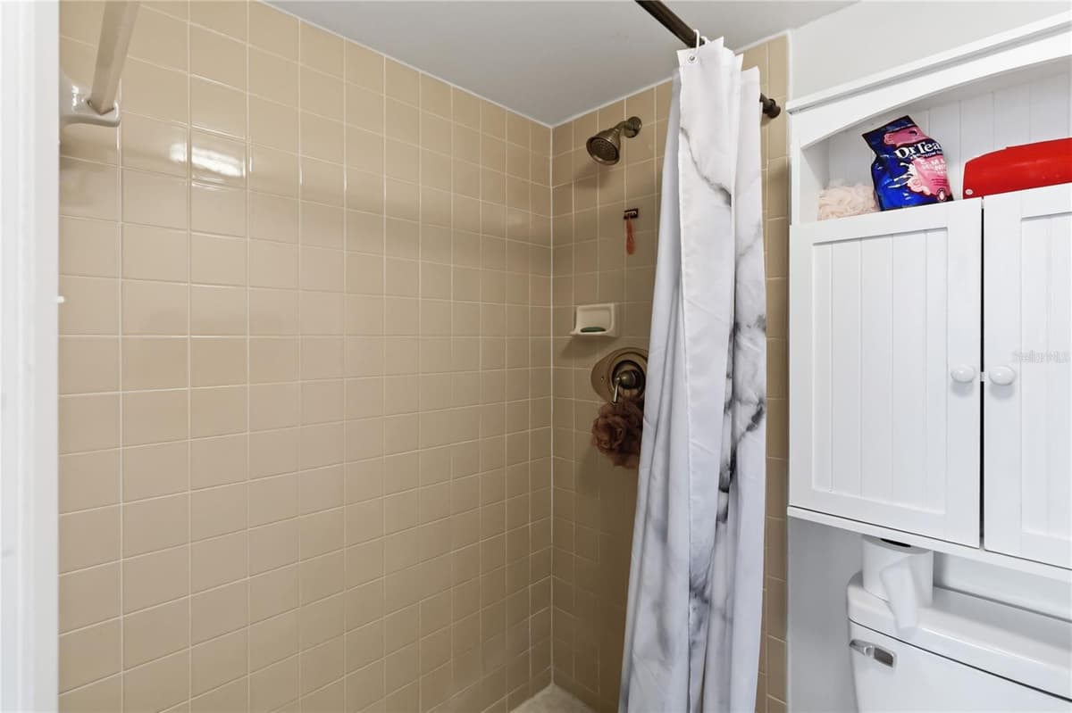 1064 LOTUS PARKWAY — photo 16 of 28