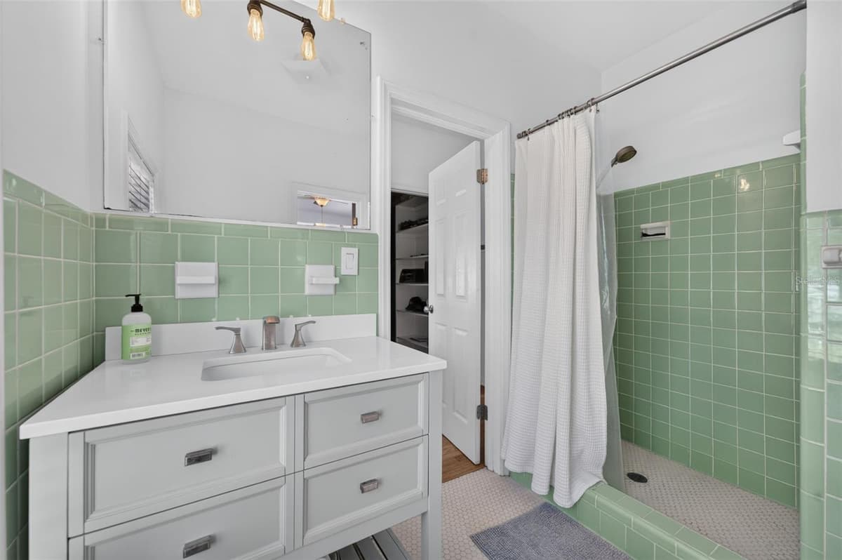443 BROADVIEW AVENUE — photo 20 of 45