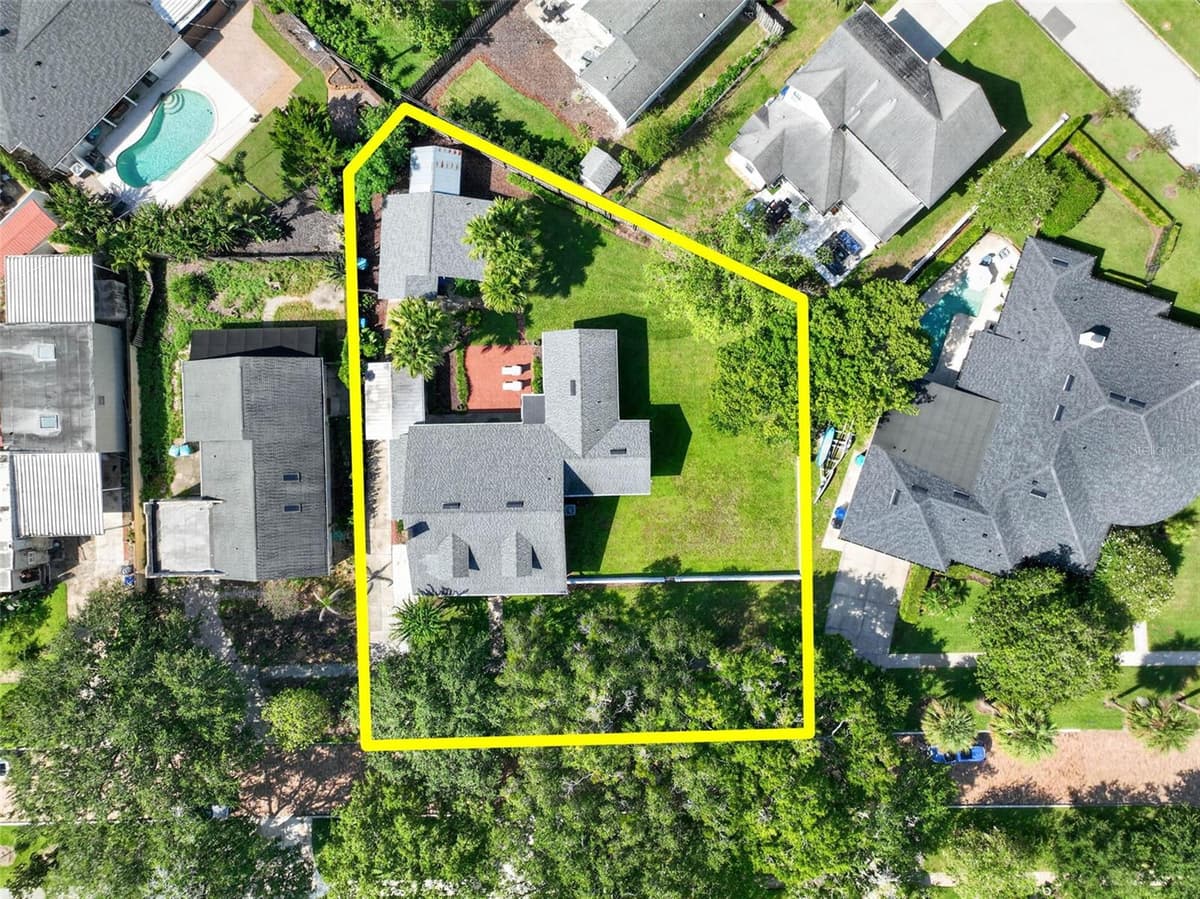 443 BROADVIEW AVENUE — photo 41 of 45