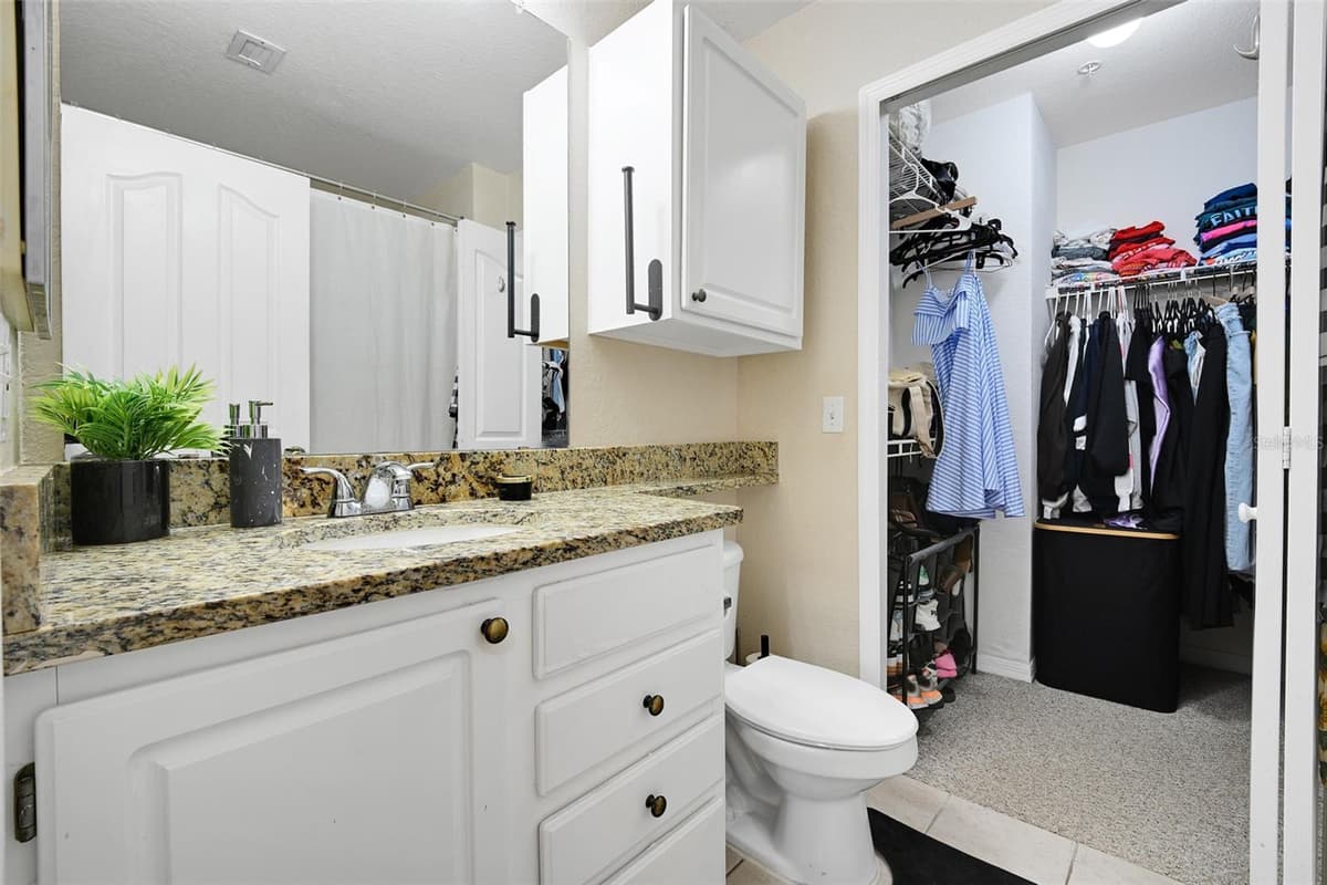2637 LEGACY VILLAS DRIVE — photo 14 of 28