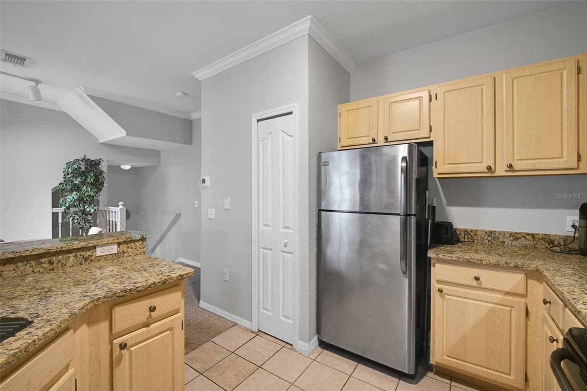 2637 LEGACY VILLAS DRIVE — photo 10 of 28