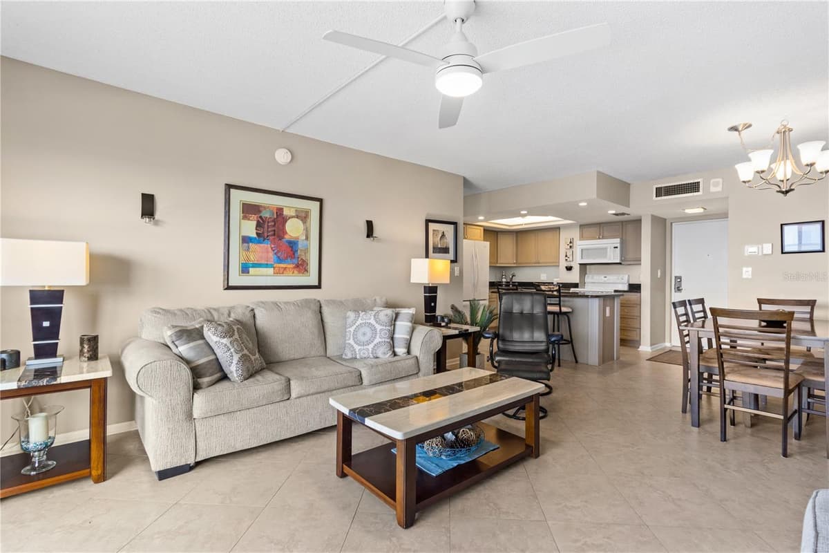 4900 BRITTANY DRIVE — photo 12 of 47