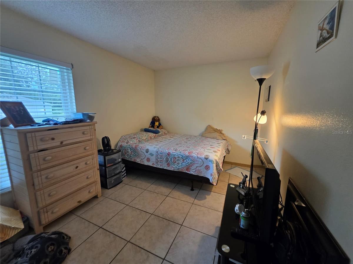 3210 SAWYER CIRCLE — photo 9 of 11
