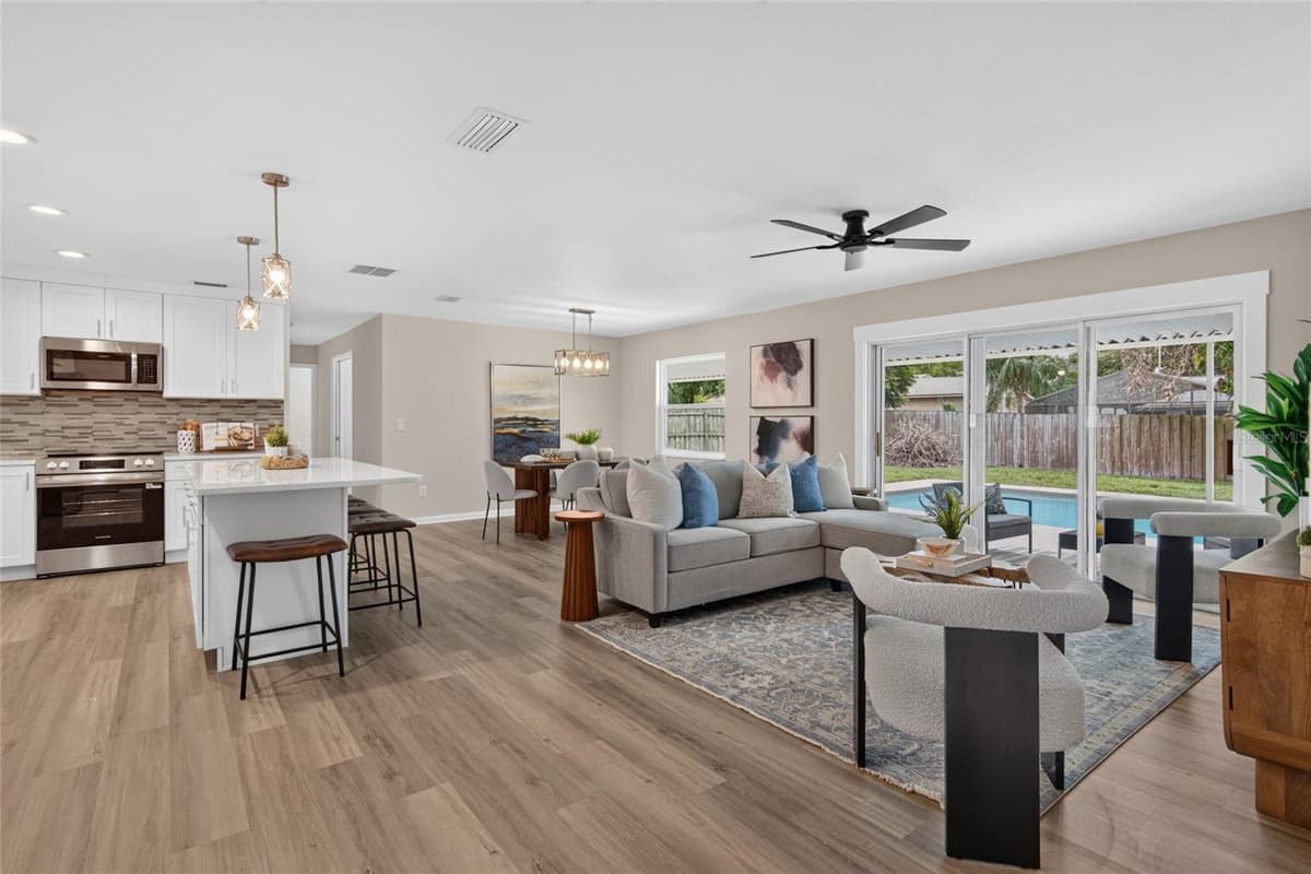412 MAJORCA AVENUE — photo 12 of 31