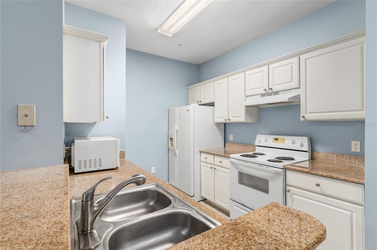 1315 EASTERN PECAN PLACE — photo 12 of 22