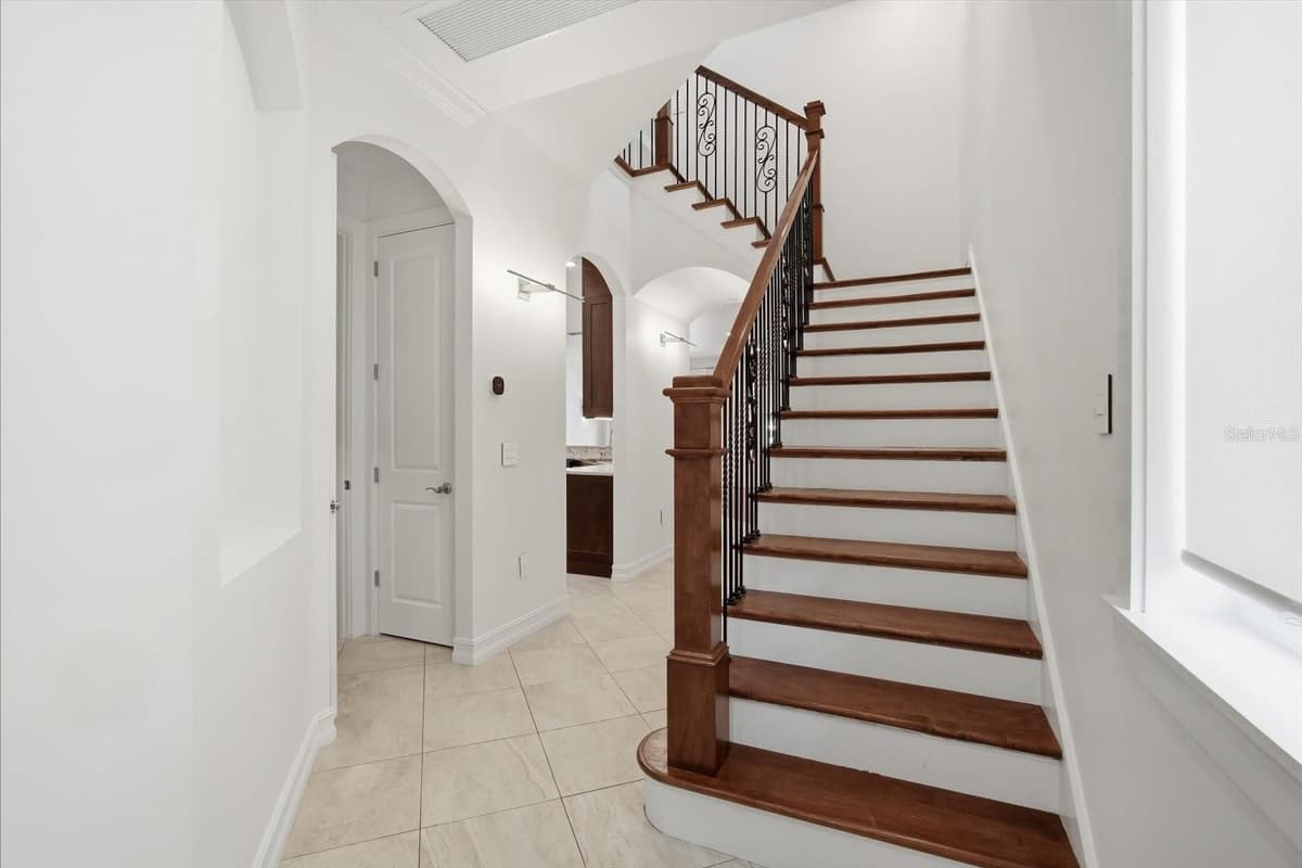 1465 HILLSIDE LANDING DRIVE — photo 8 of 43