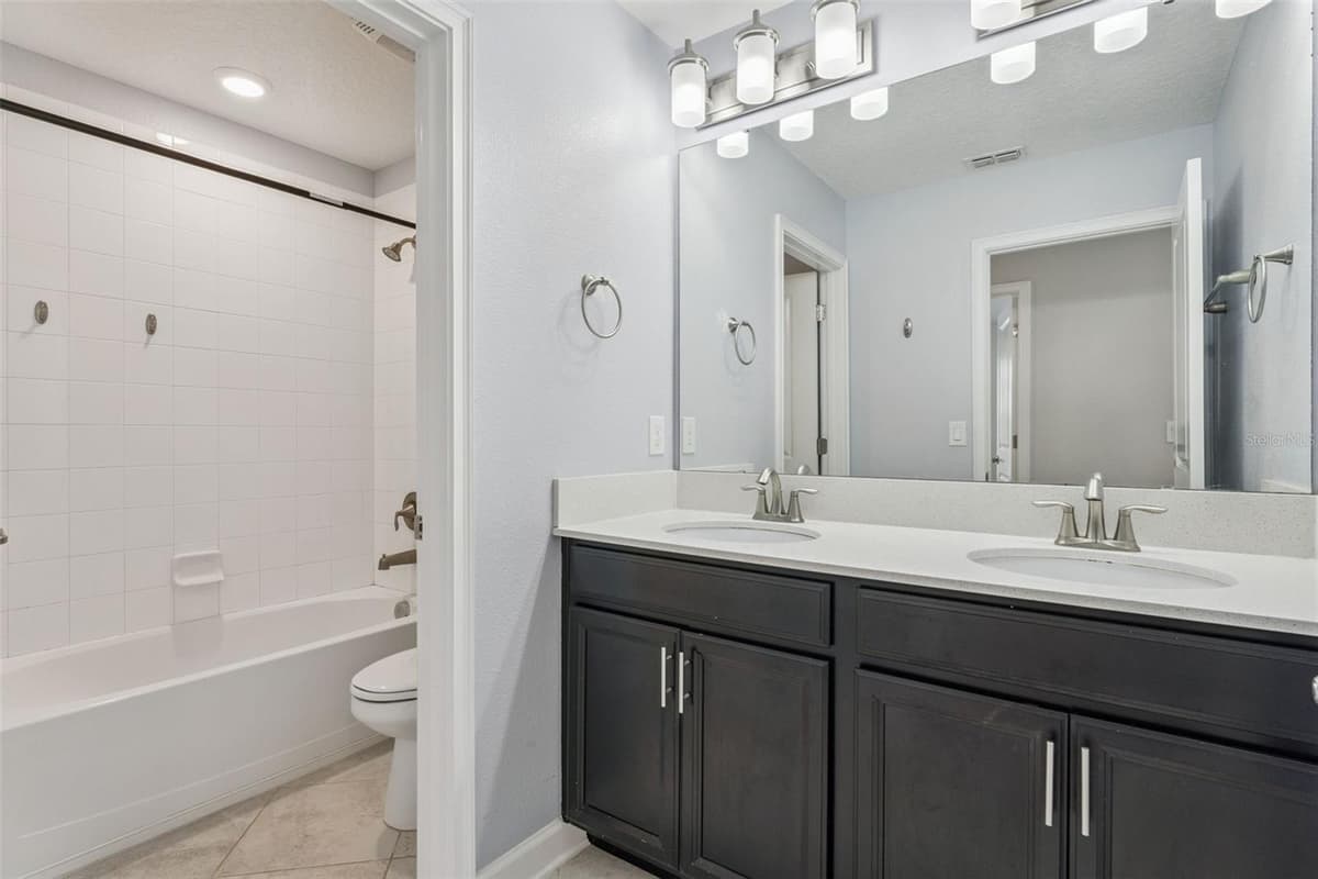 8001 POND APPLE DRIVE — photo 48 of 74