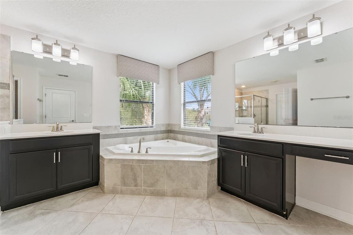 8001 POND APPLE DRIVE — photo 38 of 74