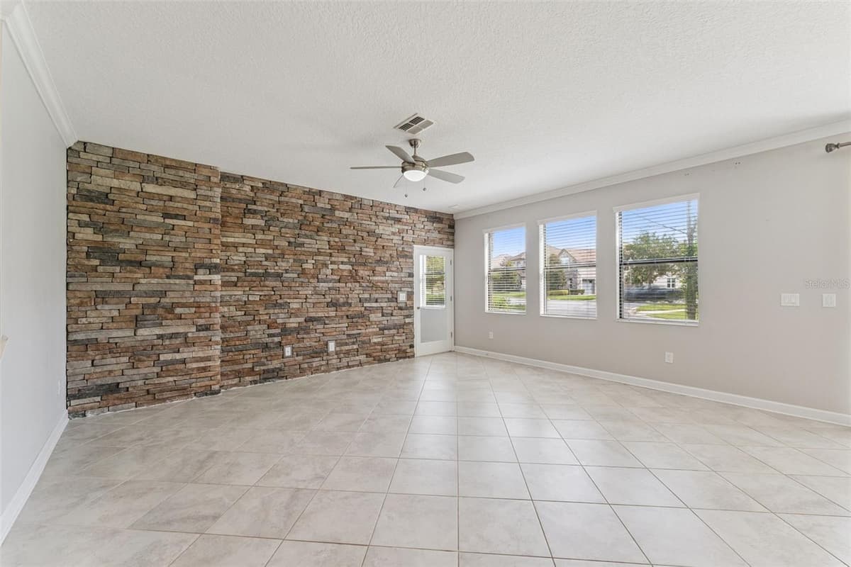 8001 POND APPLE DRIVE — photo 17 of 74