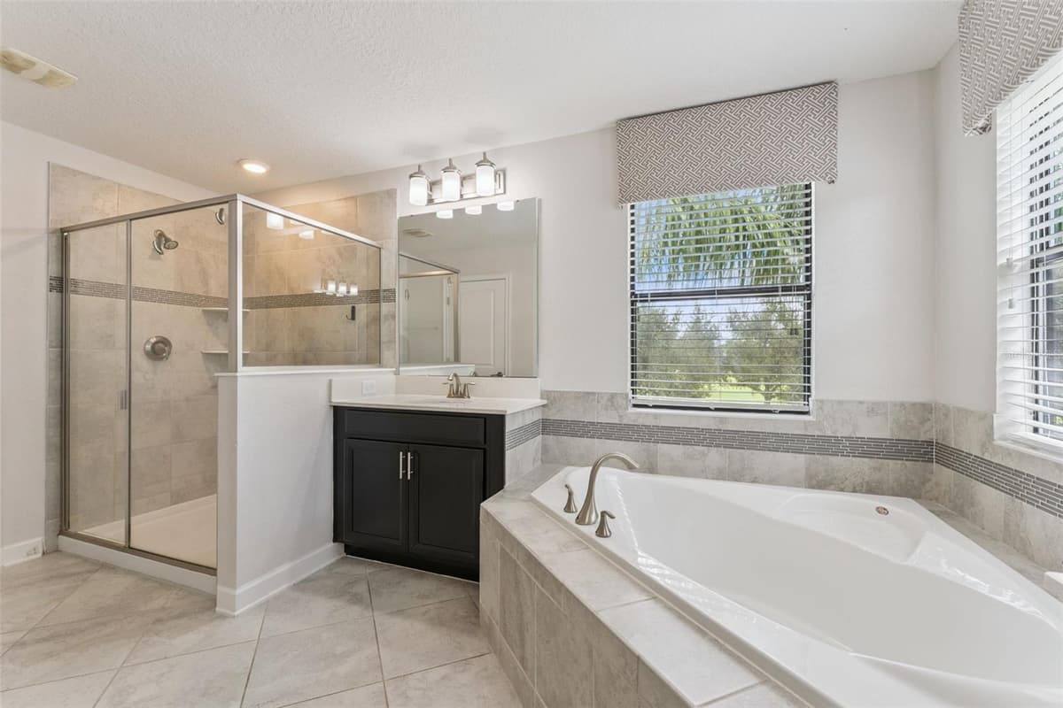 8001 POND APPLE DRIVE — photo 39 of 74