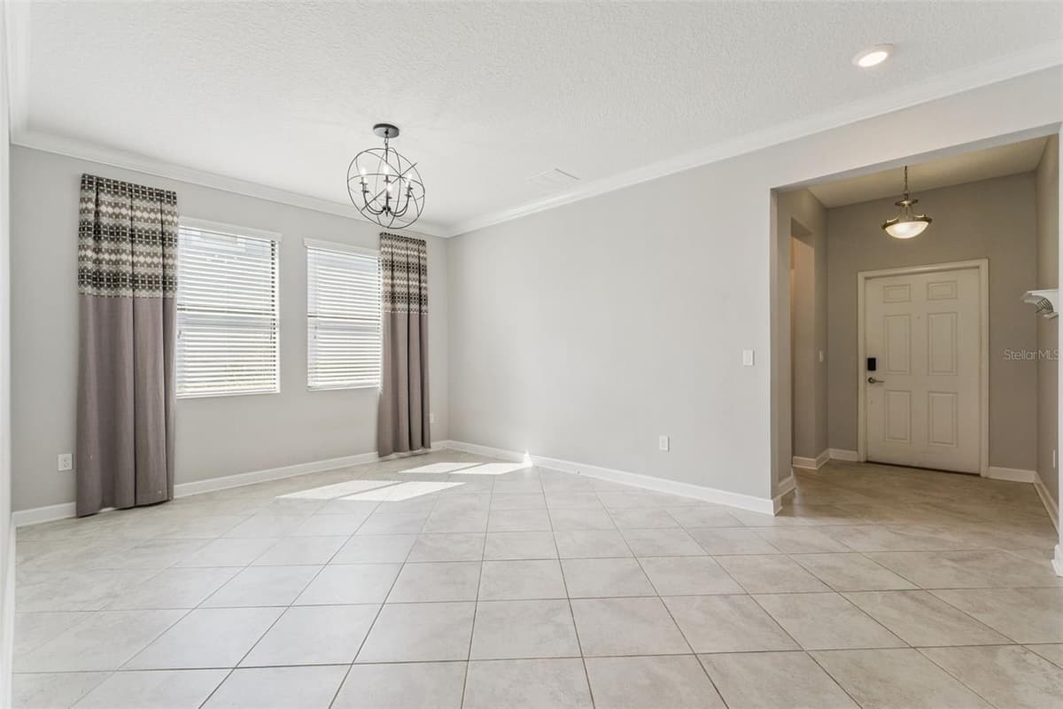 8001 POND APPLE DRIVE — photo 14 of 74