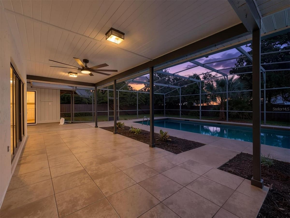 2183 BENT OAK DRIVE — photo 38 of 41