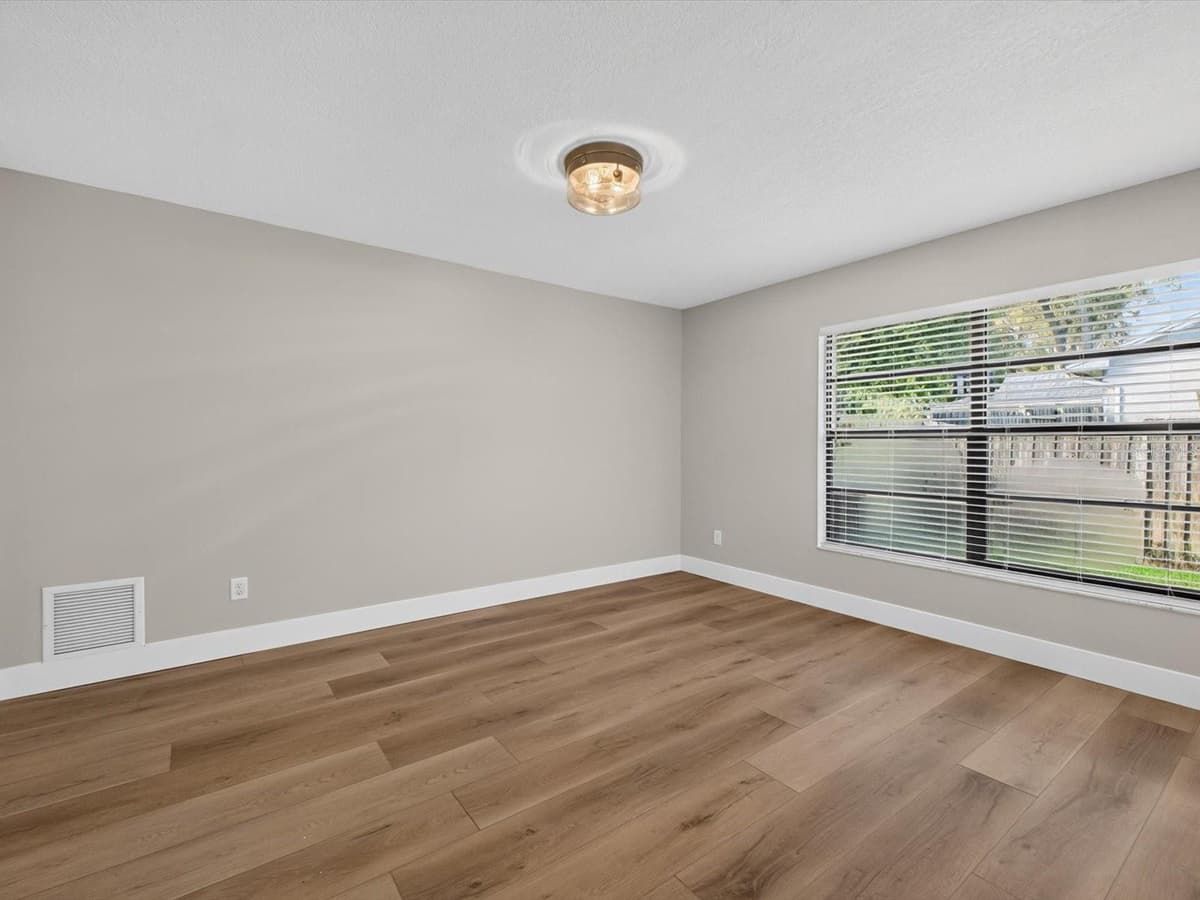2183 BENT OAK DRIVE — photo 15 of 41