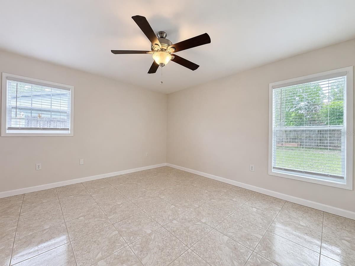 601 CATWOOD DRIVE — photo 11 of 28