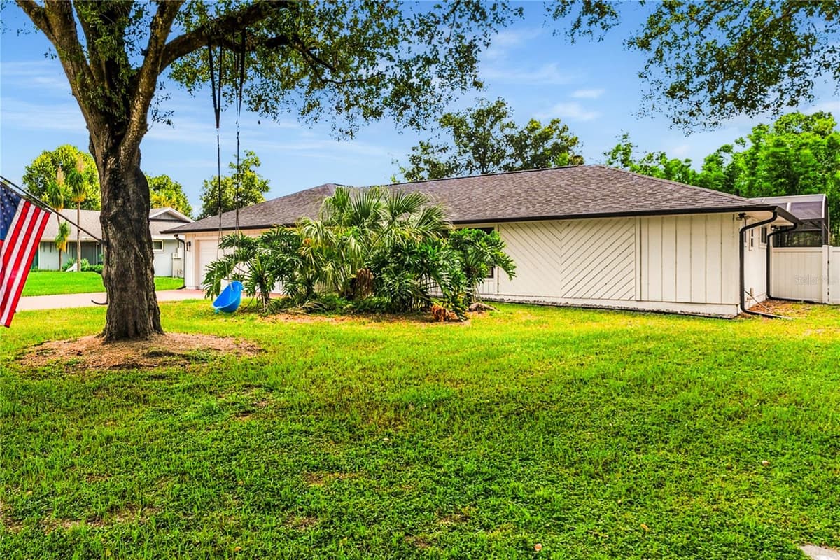 4039 COOL WATER COURT — photo 44 of 48