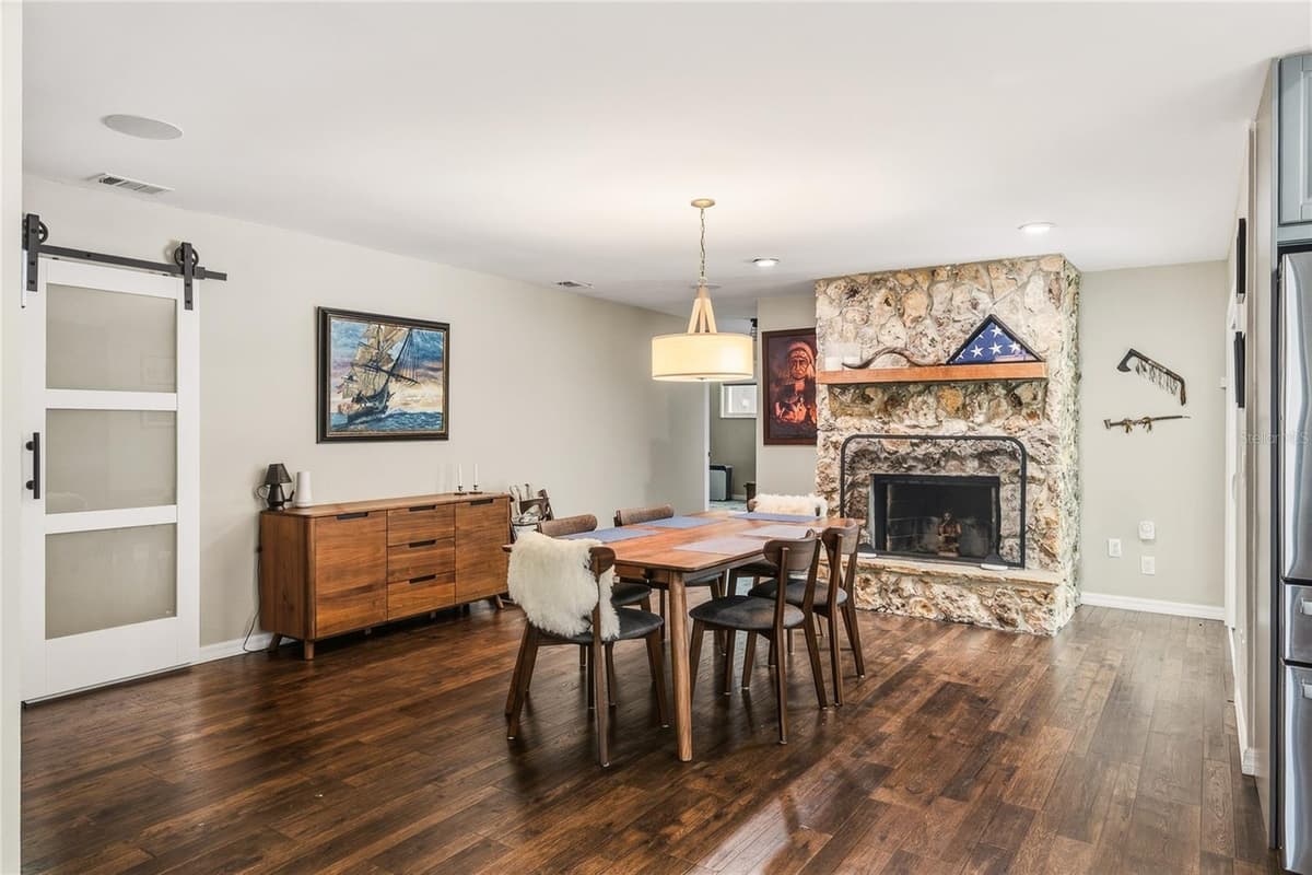 4039 COOL WATER COURT — photo 8 of 48