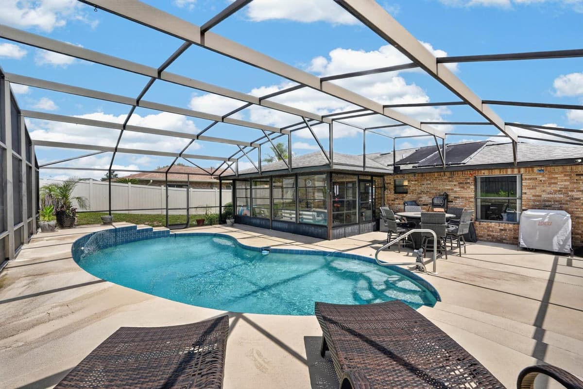 2114 EL CAMPO AVENUE — photo 31 of 36