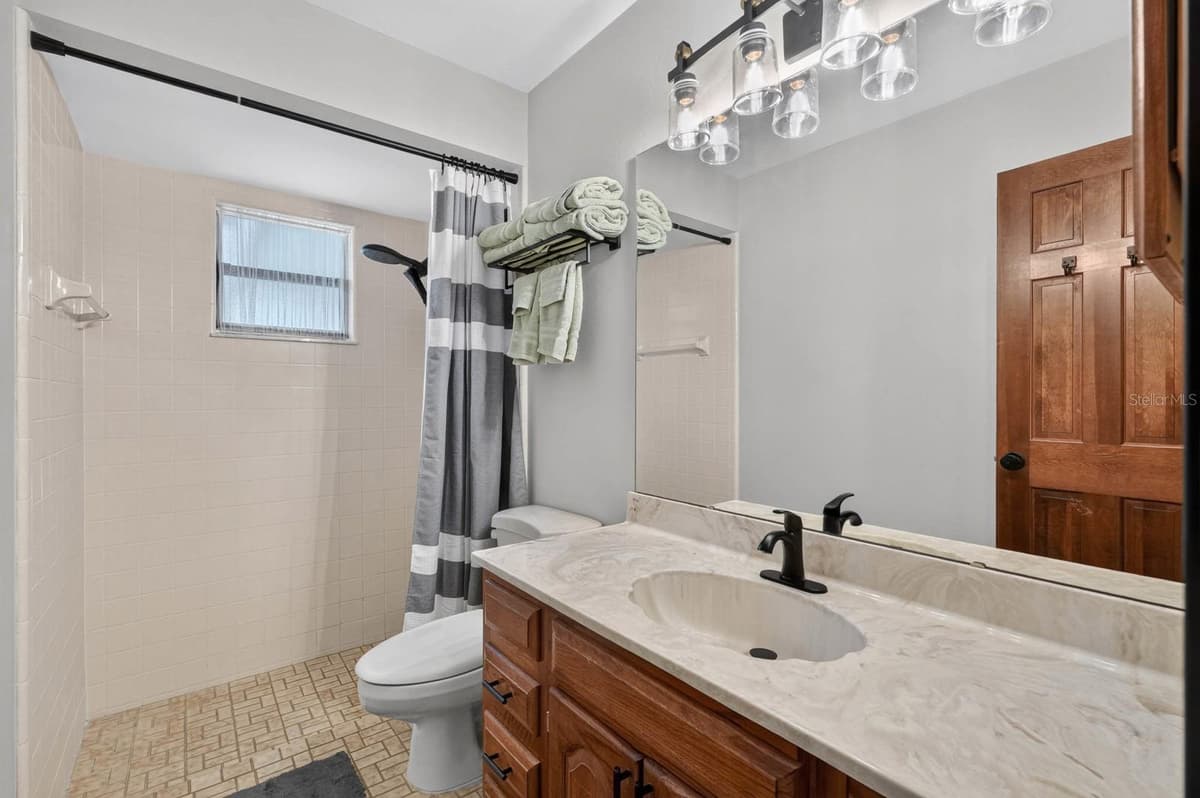 2114 EL CAMPO AVENUE — photo 24 of 36