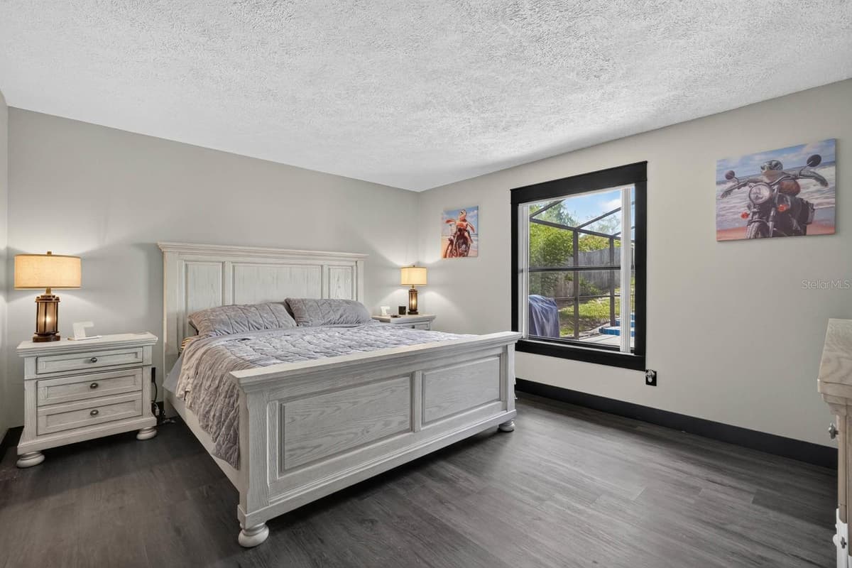 2114 EL CAMPO AVENUE — photo 18 of 36